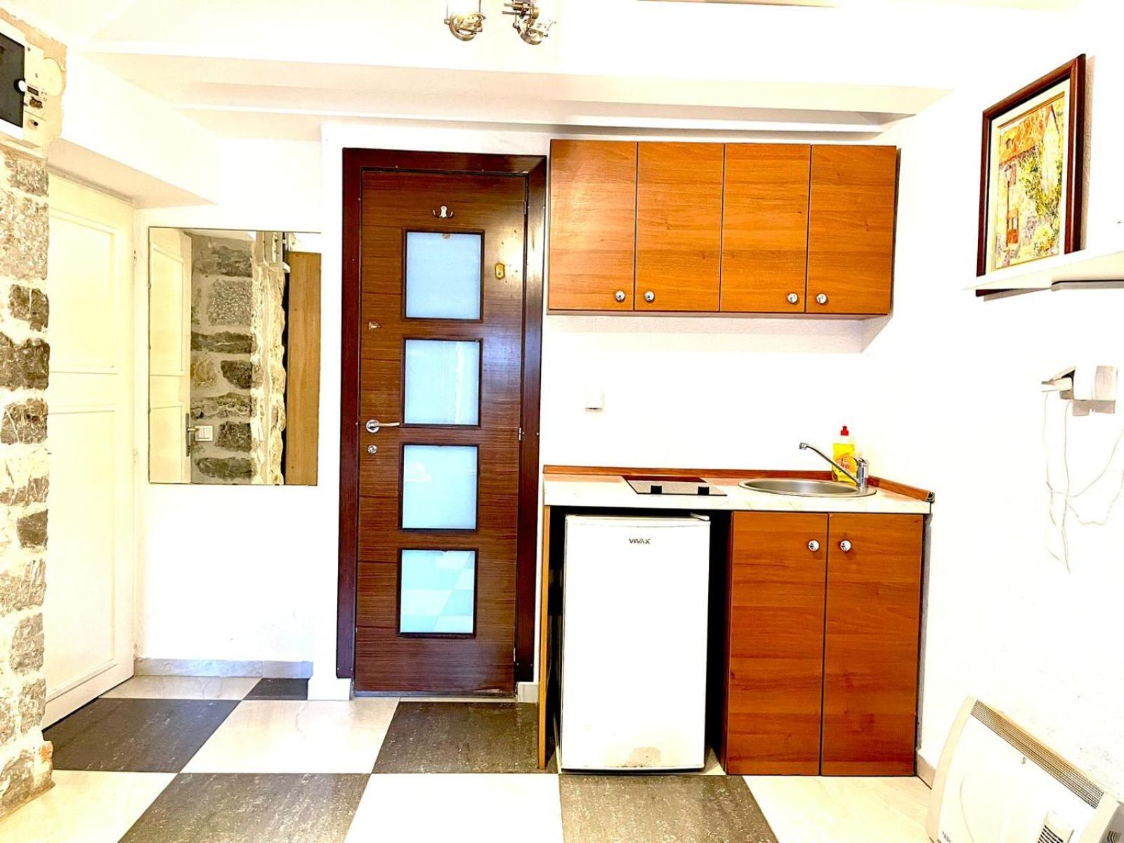 Apartments Bella โกตอร์ ภายนอก รูปภาพ